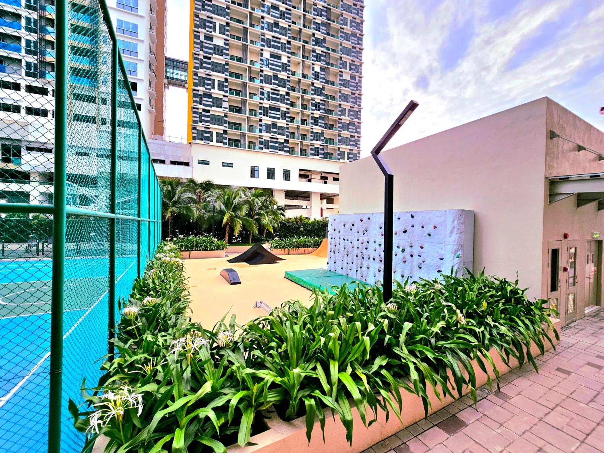 Bali Residence Waterpark Executive Suites Melaka By Ggm Exterior photo